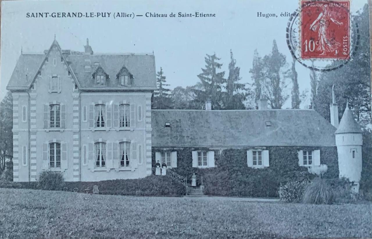 Chateau De Saint Etienne Exterior foto